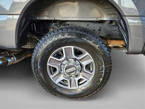 Certified 2023 Ford F250 Lariat w/ Lariat Ultimate Package AWD/4WD image 19