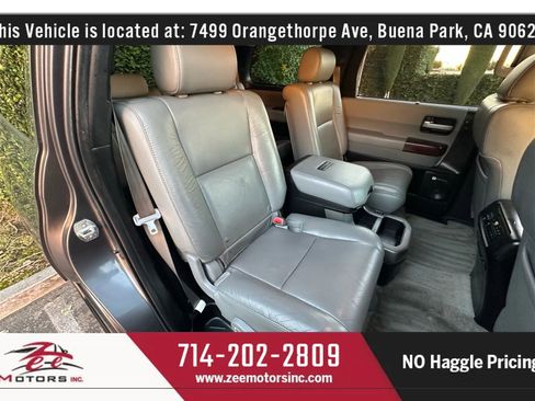 Used 2011 Toyota Sequoia Platinum image 23