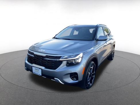 Used 2025 Kia Seltos S image 7