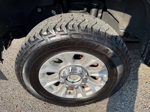 Used 2021 Ford F250 XL w/ STX Appearance Package AWD/4WD image 10