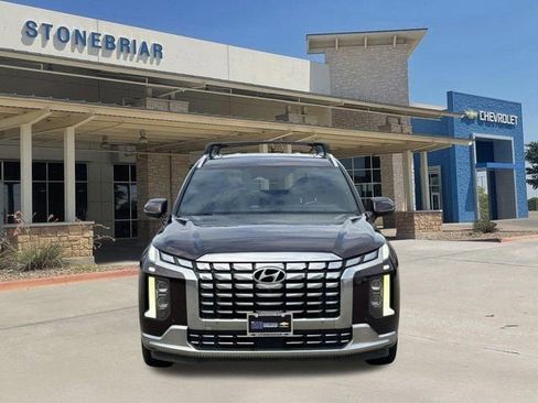 Used 2024 Hyundai Palisade Calligraphy image 9