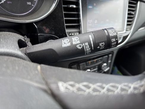 Used 2018 Buick Encore Preferred image 17