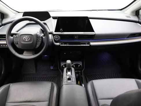Used 2024 Toyota Prius XLE image 24