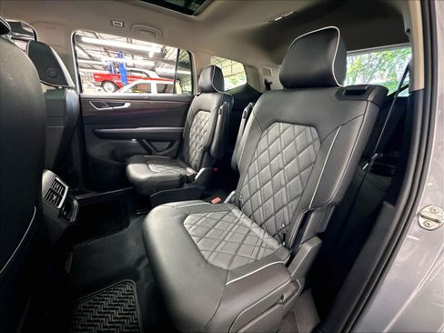 Used 2026 Volkswagen Atlas SEL Premium R-Line AWD/4WD image 25