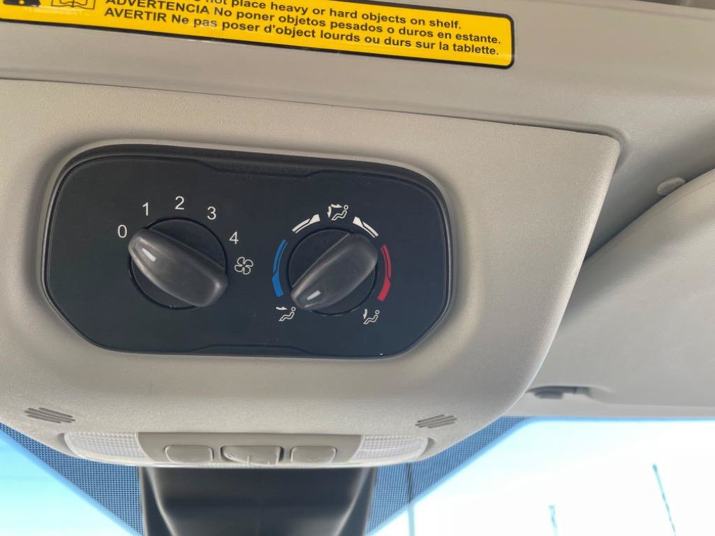 Used 2019 Ford Transit 150 XLT RWD image 20