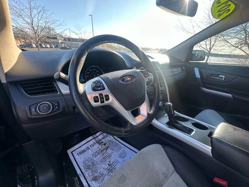 Used 2013 Ford Edge SEL w/ Black-White Styling Pkg image 9