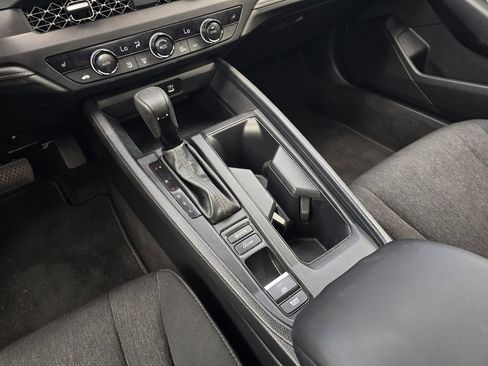 Used 2024 Honda Accord EX image 17