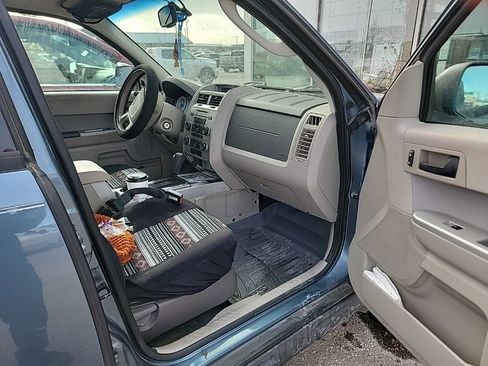 Used 2012 Ford Escape XLT image 8
