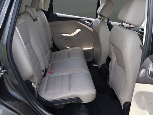 Used 2017 Ford Escape Titanium FWD image 18