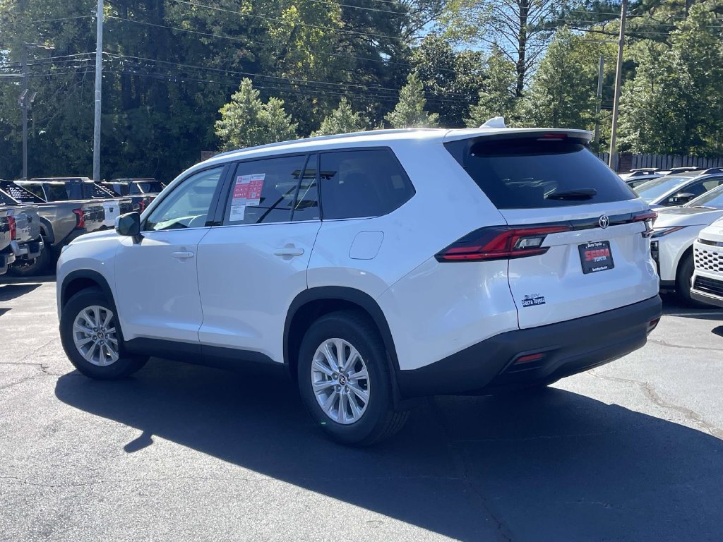 New 2026 Toyota Grand Highlander XLE FWD image 5