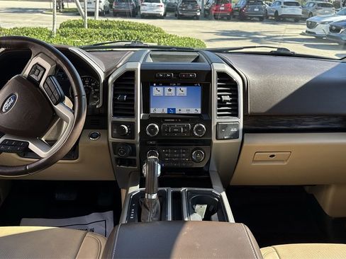 Used 2018 Ford F150 Lariat image 15