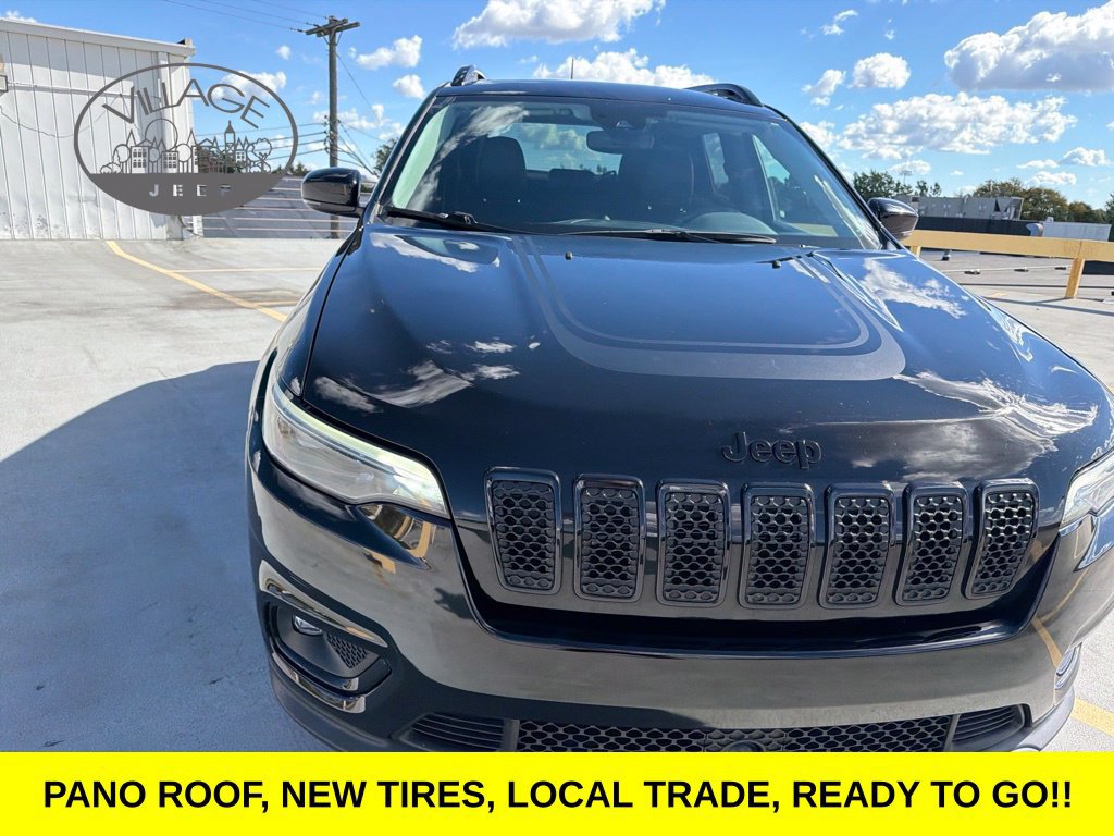 Used 2022 Jeep Cherokee Latitude w/ Sun & Sound Group AWD/4WD image 9