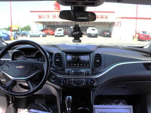 Used 2018 Chevrolet Impala LT image 18