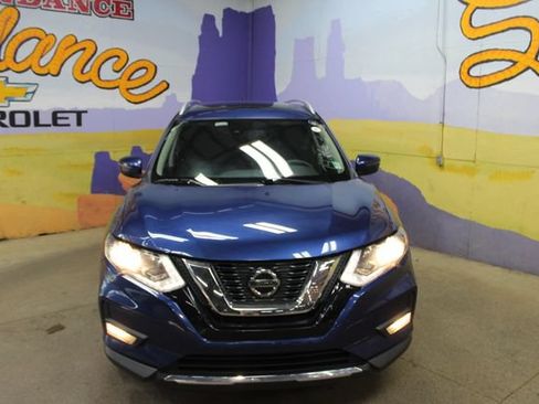 Used 2020 Nissan Rogue SV AWD/4WD image 7