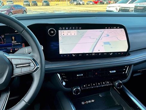 Used 2025 Chevrolet Tahoe Z71 image 9