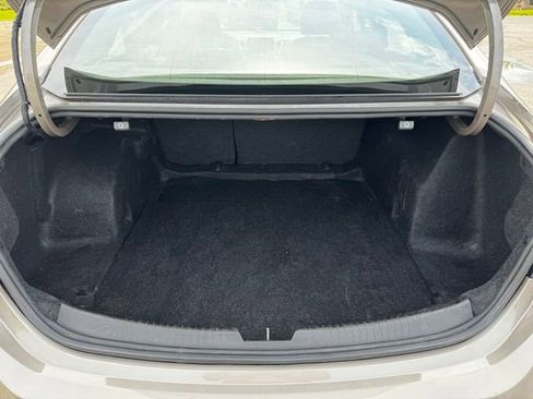 Used 2024 Chevrolet Malibu LT FWD image 15