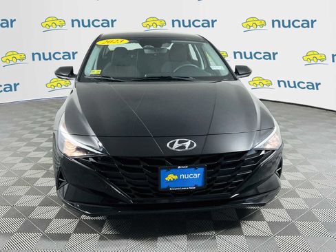 Certified 2023 Hyundai Elantra SEL w/ Cargo Package FWD image 2