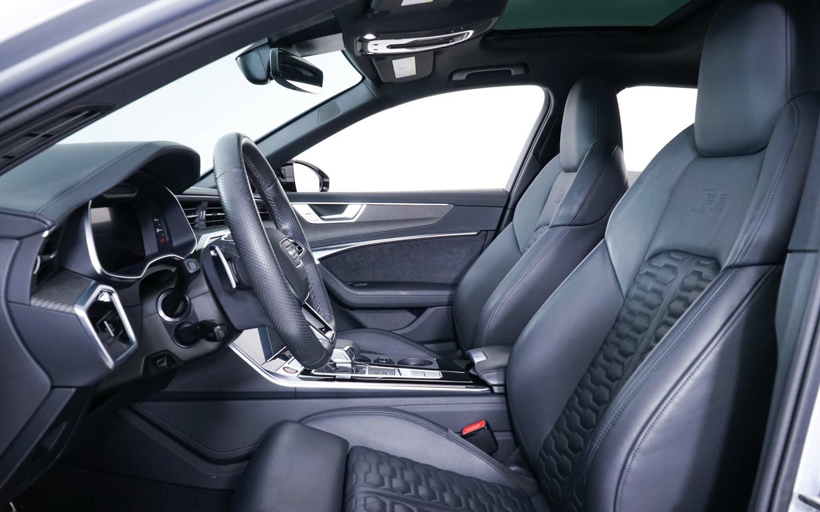 Used 2024 Audi RS 6 performance AWD/4WD image 5