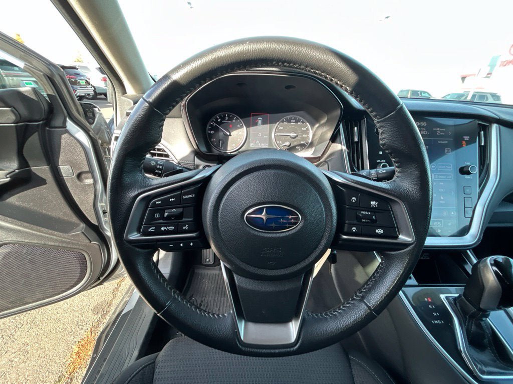 Used 2023 Subaru Outback Premium AWD/4WD image 17