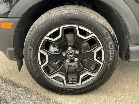 Used 2025 Ford Bronco Sport Outer Banks w/ Outer Banks Tech Package+ image 50