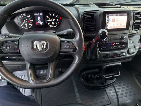 Used 2023 RAM ProMaster 2500 image 18