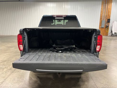 Used 2020 GMC Sierra 1500 Elevation w/ Elevation Value Package AWD/4WD image 11