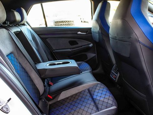 Used 2025 Volkswagen Golf R Black Edition AWD/4WD image 38