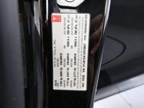 Used 2018 Tesla Model 3 Mid Range RWD image 46