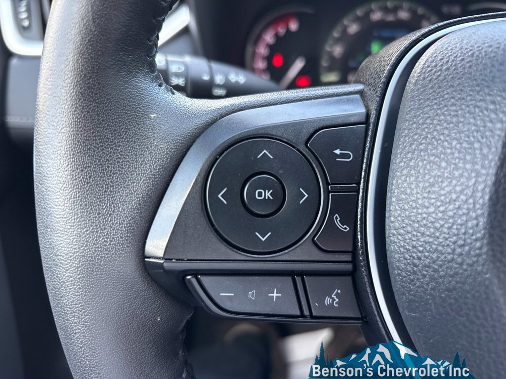 Used 2023 Toyota RAV4 XLE Premium AWD/4WD image 28