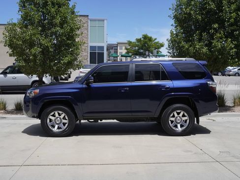 Used 2015 Toyota 4Runner Trail Premium AWD/4WD image 8