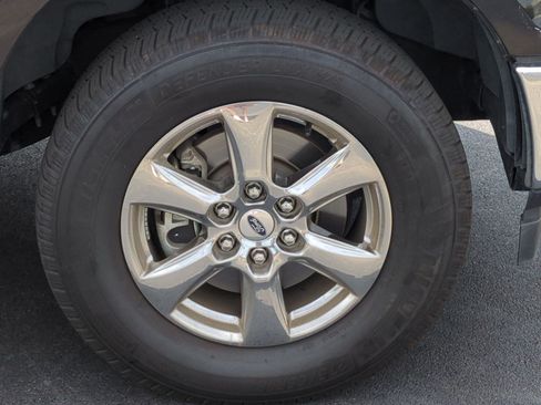 Used 2020 Ford F150 XLT w/ Equipment Group 302A Luxury AWD/4WD image 13