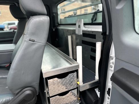 Used 2016 Ford F250 XL w/ FX4 Off-Road Package image 13