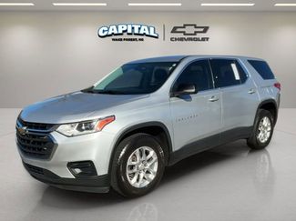 Used 2021 Chevrolet Traverse LS video 1