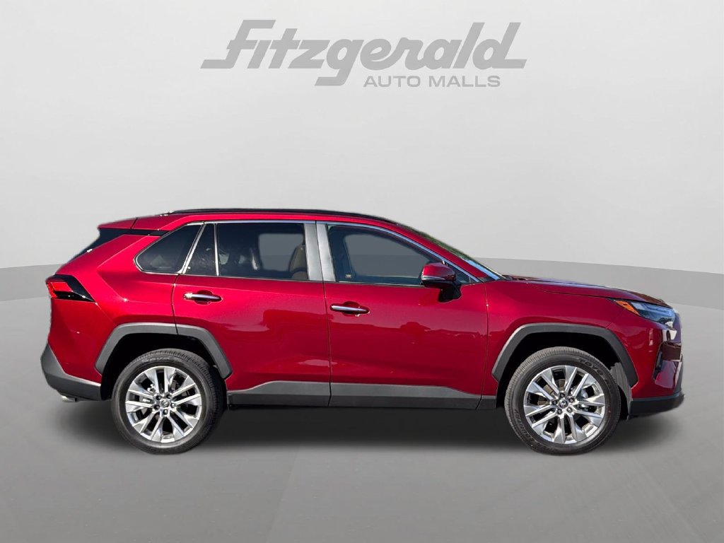 Used 2025 Toyota RAV4 Limited w/ Advanced Technology Package AWD/4WD image 9