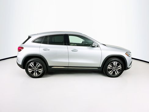 Certified 2026 Mercedes-Benz GLA 250 4MATIC image 8