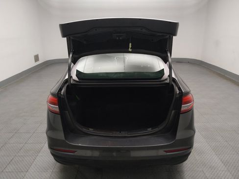 Used 2020 Ford Fusion SE image 29