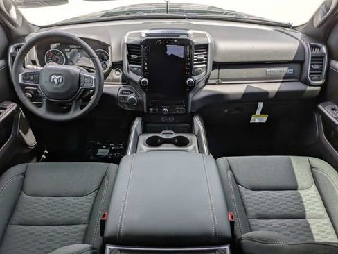 New 2026 RAM 1500 Big Horn AWD/4WD image 15