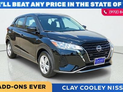 Certified 2025 Nissan Kicks Play S