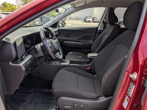 Certified 2024 Hyundai Kona SEL FWD image 19