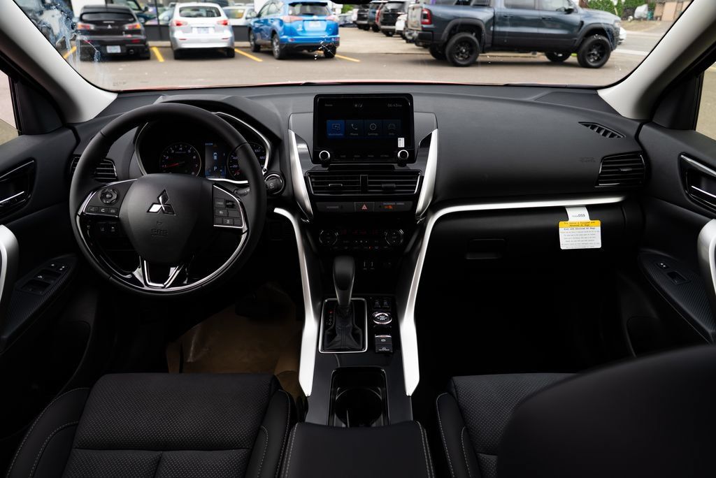 New 2026 Mitsubishi Eclipse Cross SE AWD/4WD image 8