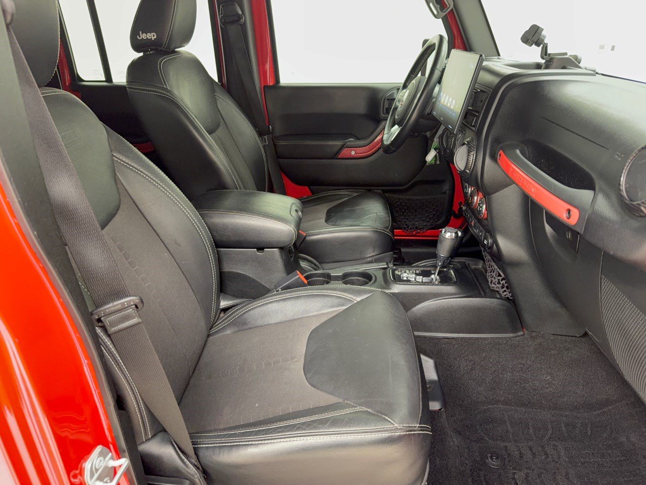 Used 2018 Jeep Wrangler Unlimited Sport AWD/4WD image 30