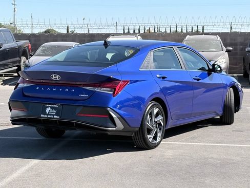 Used 2024 Hyundai Elantra Limited FWD image 5