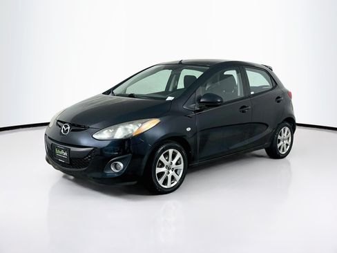 Used 2014 MAZDA MAZDA2 Touring FWD image 3