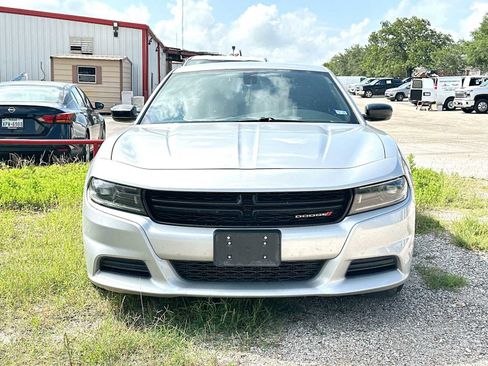 Used 2023 Dodge Charger SXT RWD image 10