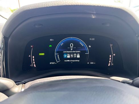 Used 2025 Toyota Camry LE FWD image 39
