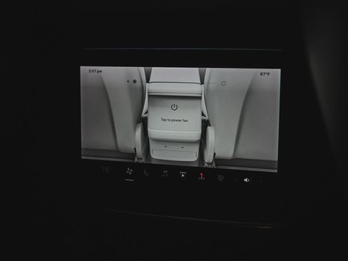 Used 2023 Tesla Model X AWD/4WD image 28
