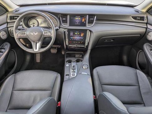 Certified 2025 INFINITI QX50 Luxe image 17