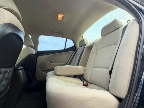 Used 2015 Kia Optima LX FWD image 11