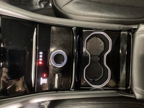 Used 2022 Jeep Grand Cherokee L Limited w/ Trailer Tow Group (B) image 29