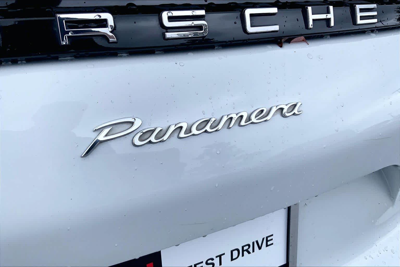 Used 2018 Porsche Panamera 4 AWD/4WD image 10
